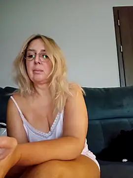 MariaRichi  online show from November 2025 07:30:01 AM