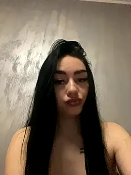 Gya Rue online show from November 2025 10:07:02 PM