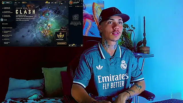 HannibalLester online show from November 2025 04:45:02 AM