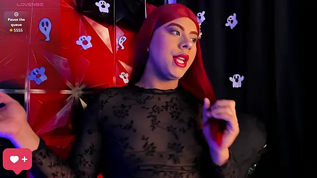 Snapshot of Emili_Roux chatting on October 2025 06:41:02 PM Emili Roux online show from October 2025 06:41:02 PM