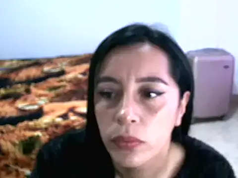 hailey85 online show from December 2024 07:37:02 PM