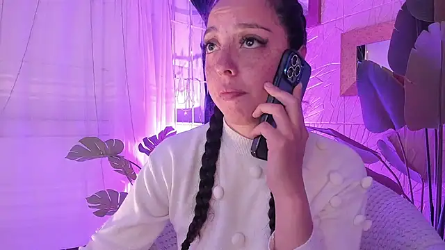 Snapshot of sadashi_moon_ chatting on February 2025 01:45:01 AM sadashi moon online show from February 2025 01:45:01 AM