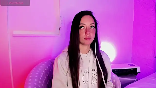 sadashi moon  online show from November 2025 02:02:01 AM