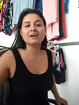 elena jonees online show from January 2025 06:31:01 PM