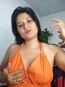 elena jonees online show from November 2025 07:48:02 PM