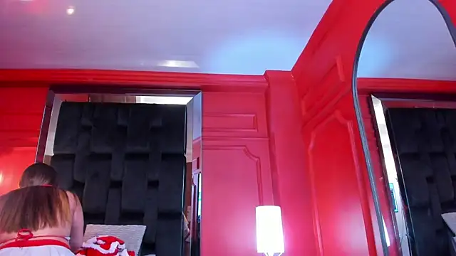 nathalie rossel online show from November 2025 05:12:02 PM