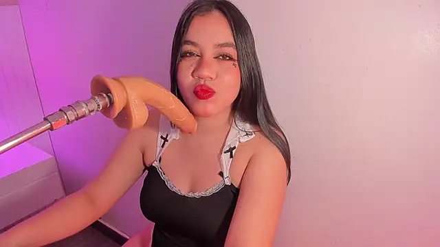 Snapshot of emma_smile chatting on April 2026 12:54:01 PM emma smile online show from April 2026 12:54:01 PM