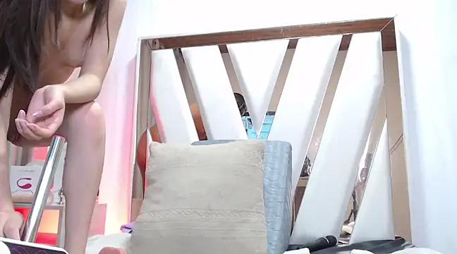 Snapshot of dafne_queenn chatting on March 2025 03:45:02 PM dafne queenn online show from March 2025 03:45:02 PM