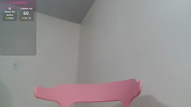 Snapshot of Full_Fist chatting on April 2026 01:58:02 PM Full Fist online show from April 2026 01:58:02 PM