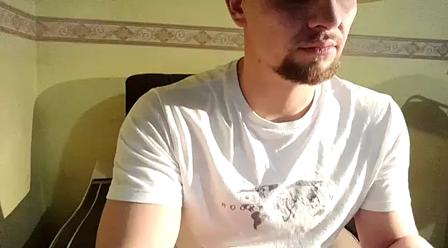 Snapshot of Regularfucker28 chatting on December 2024 09:19:02 PM Regularfucker28 online show from December 2024 09:19:02 PM