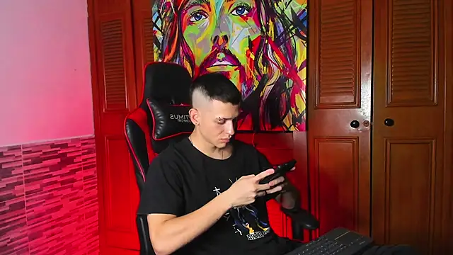 Dimitri higth420 online show from March 2025 02:41:02 AM