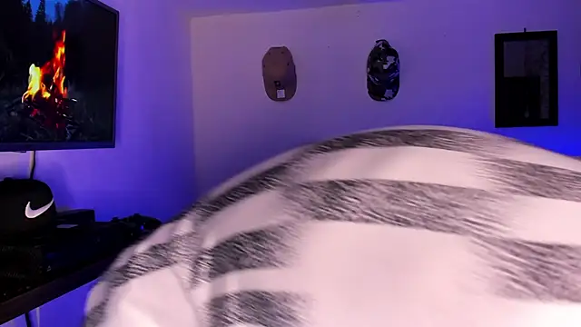 Dimitri higth420 online show from September 2025 04:39:01 PM