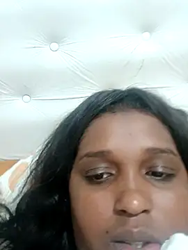 Snapshot of annybarros21 chatting on April 2026 08:57:01 PM annybarros21 online show from April 2026 08:57:01 PM
