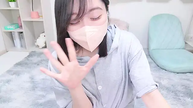 Yurie  online show from January 2025 02:10:02 PM