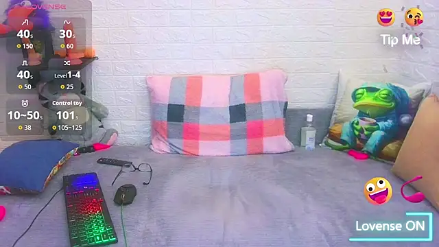 RedHousewife online show from February 2026 05:58:01 PM