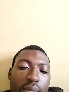 Snapshot of zipeqengeshe21 chatting on March 2025 12:11:02 PM zipeqengeshe21 online show from March 2025 12:11:02 PM