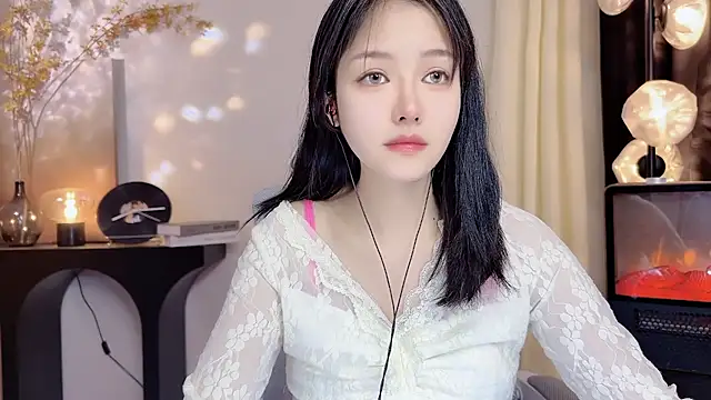 xiaodaibabyy online show from January 2025 07:50:01 AM