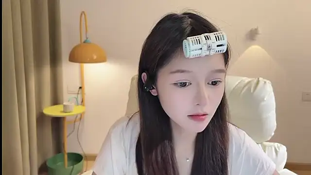 xiaodaibabyy online show from September 2025 06:35:01 AM