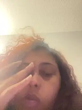 juicybooty cherri2 online show from January 2025 05:14:01 AM