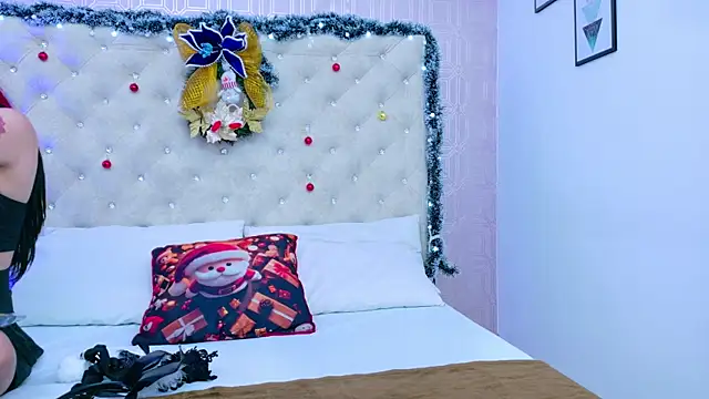 Snapshot of Derieri_D chatting on December 2025 06:36:02 PM Derieri D online show from December 2025 06:36:02 PM