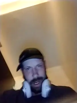 Snapshot of axelongshaft69 chatting on April 2026 08:53:01 PM axelongshaft69 online show from April 2026 08:53:01 PM