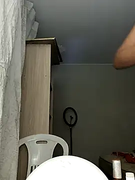 AleFantasy0001 online show from January 2025 10:26:01 PM