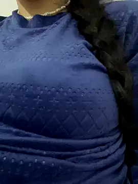 Lina-lolo online show from December 2024 06:49:02 PM