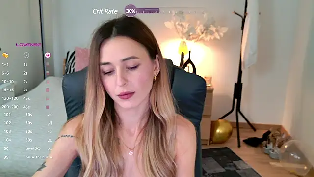 Sophie Enzo online show from February 2025 10:34:01 PM