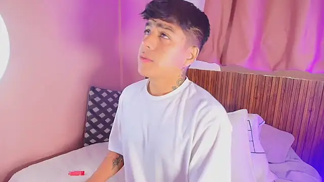 Snapshot of kiing_azahell chatting on March 2026 10:13:01 PM kiing azahell online show from March 2026 10:13:01 PM