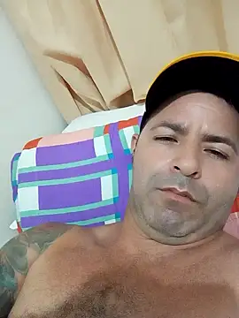 Snapshot of Marciogrei chatting on January 2025 08:17:02 PM Marciogrei online show from January 2025 08:17:02 PM