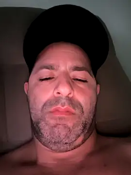 Snapshot of Marciogrei chatting on September 2025 09:39:02 PM Marciogrei online show from September 2025 09:39:02 PM