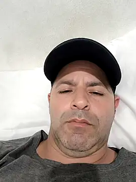 Snapshot of Marciogrei chatting on October 2025 06:08:02 PM Marciogrei online show from October 2025 06:08:02 PM