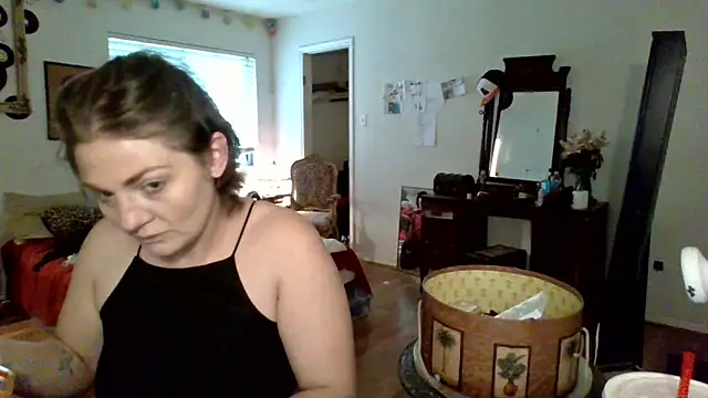 Snapshot of sophiarica chatting on April 2026 08:31:02 PM sophiarica online show from April 2026 08:31:02 PM