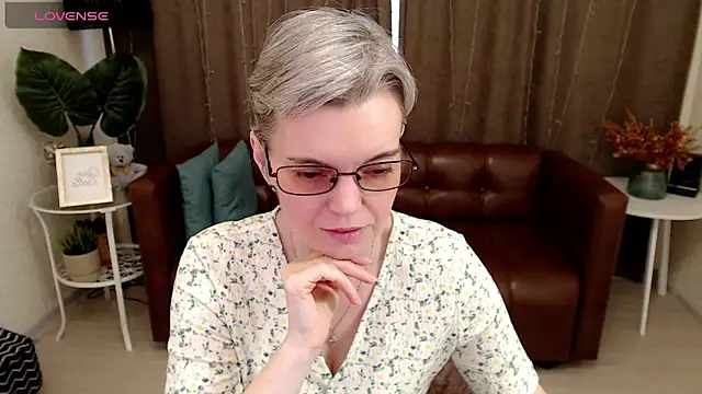 Cutie Erikaa1 online show from January 2025 08:57:02 AM