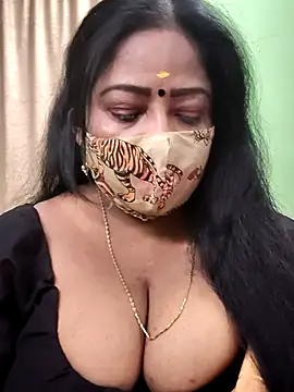 maniisha online show from October 2025 07:41:01 PM