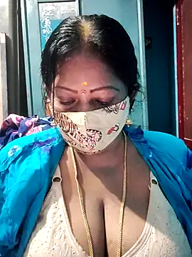 Snapshot of maniisha chatting on March 2026 08:39:01 AM maniisha online show from March 2026 08:39:01 AM