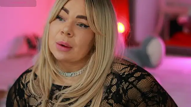 MissLilaa online show from March 2025 08:32:02 PM