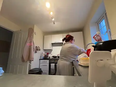 Tallulah-mae-xoxox online show from March 2025 05:38:02 PM