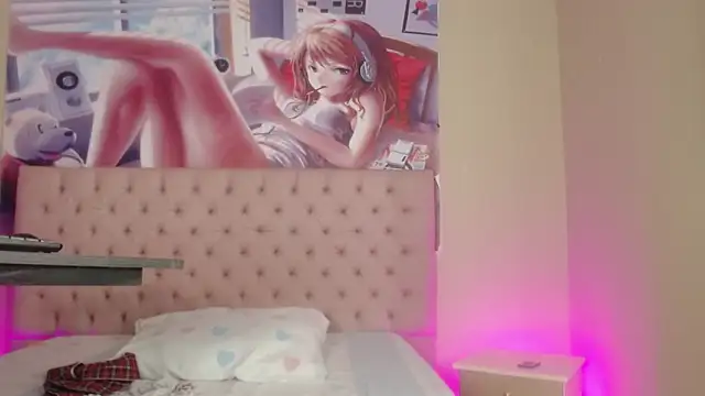 Snapshot of alice_sofia chatting on February 2025 01:44:01 PM alice sofia online show from February 2025 01:44:01 PM