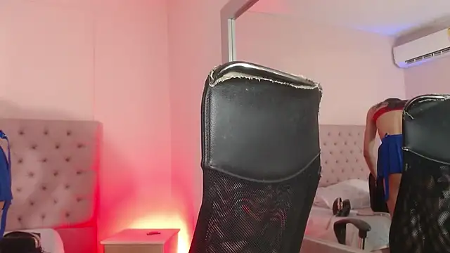 Snapshot of alice_sofia chatting on March 2025 02:08:02 PM alice sofia online show from March 2025 02:08:02 PM