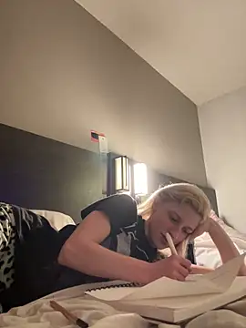 Snapshot of torilux chatting on December 2024 12:11:01 AM torilux online show from December 2024 12:11:01 AM