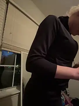 Snapshot of torilux chatting on January 2025 11:21:01 PM torilux online show from January 2025 11:21:01 PM