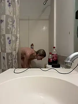 Snapshot of torilux chatting on January 2025 05:41:01 PM torilux online show from January 2025 05:41:01 PM