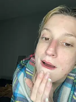 Snapshot of torilux chatting on January 2025 06:34:01 AM torilux online show from January 2025 06:34:01 AM