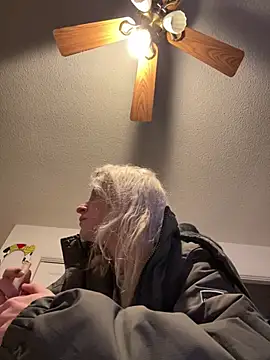 Snapshot of torilux chatting on February 2025 01:44:01 PM torilux online show from February 2025 01:44:01 PM