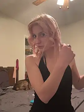 Snapshot of torilux chatting on February 2025 04:36:02 AM torilux online show from February 2025 04:36:02 AM