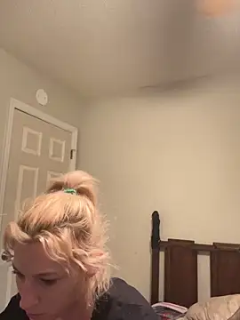 Snapshot of torilux chatting on March 2025 07:51:02 AM torilux online show from March 2025 07:51:02 AM