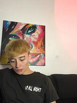 Snapshot of nico_18x chatting on February 2025 11:03:02 PM nico 18x online show from February 2025 11:03:02 PM