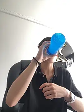 Snapshot of nico_18x chatting on November 2025 03:28:02 PM nico 18x online show from November 2025 03:28:02 PM