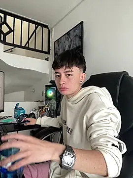 Snapshot of nico_18x chatting on December 2025 01:53:01 PM nico 18x online show from December 2025 01:53:01 PM